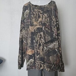 Men's Woodland Camo Long Sleeve Shirt